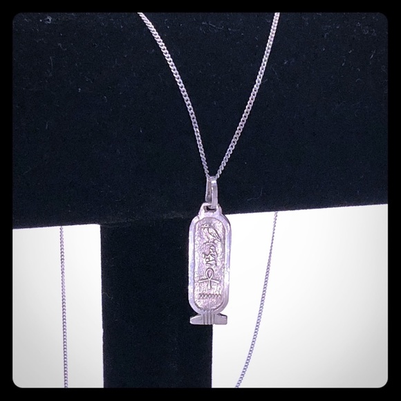 Jewelry - Reversible cartouche Love necklace